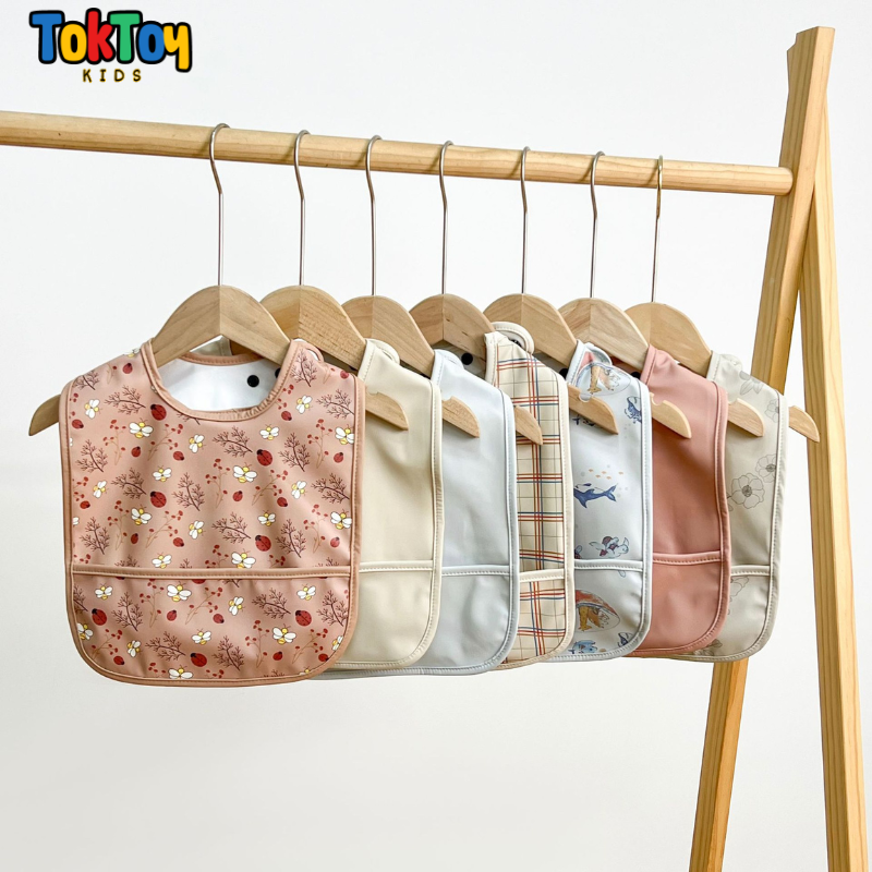 Babador Impermeável com Estampa Divertida